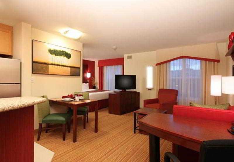 Residence Inn By Marriott Woodbridge Edison/Raritan Center Exterior photo