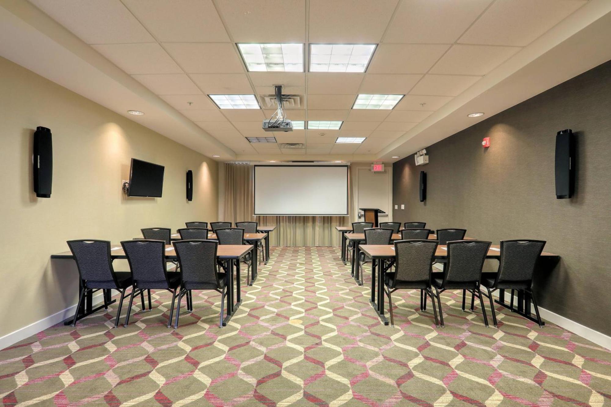 Residence Inn By Marriott Woodbridge Edison/Raritan Center Exterior photo